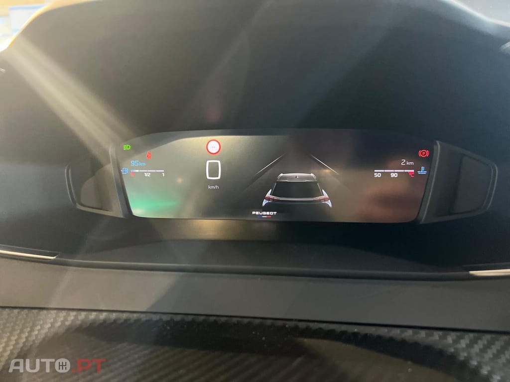 Peugeot 2008 1.2 PureTech Allure