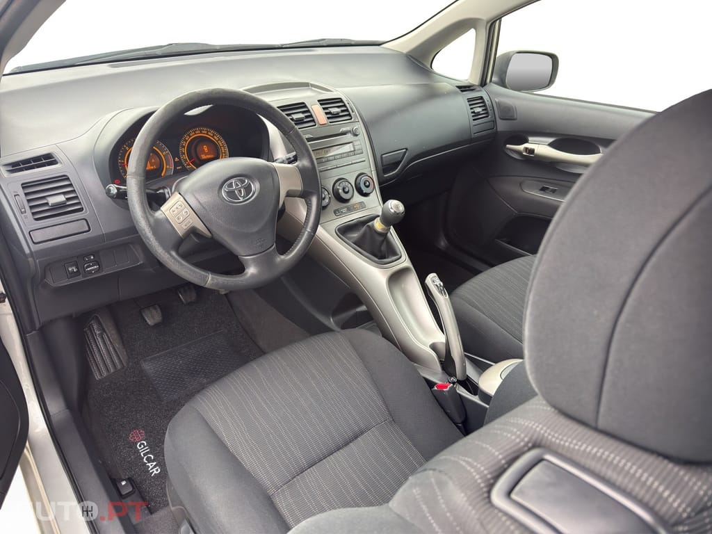 Toyota Auris 1.4 D-4D AC