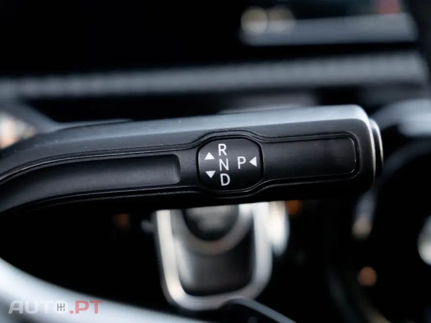 Mercedes-Benz A 250 e 8G-DCT Style