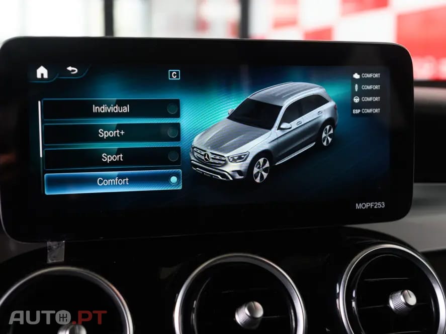 Mercedes-Benz GLC 300 de 4-matic