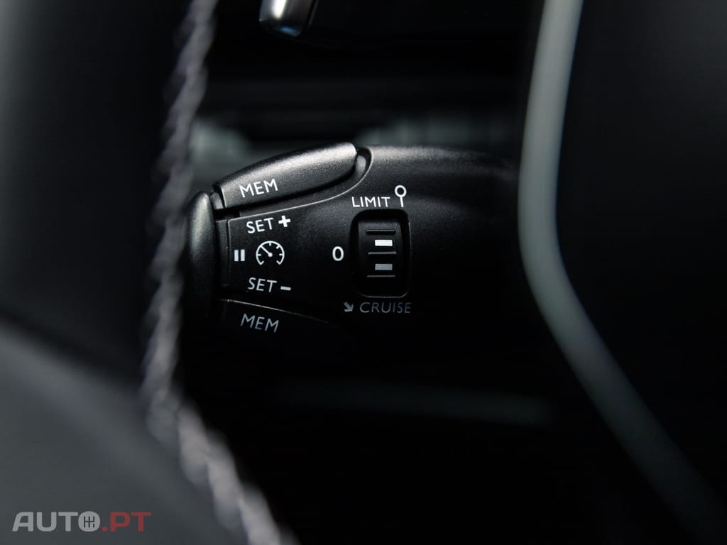 Peugeot 5008 1.5 BlueHDi Active Pack