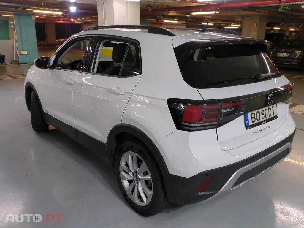 Volkswagen T-Cross 1.0 TSI Urban DSG