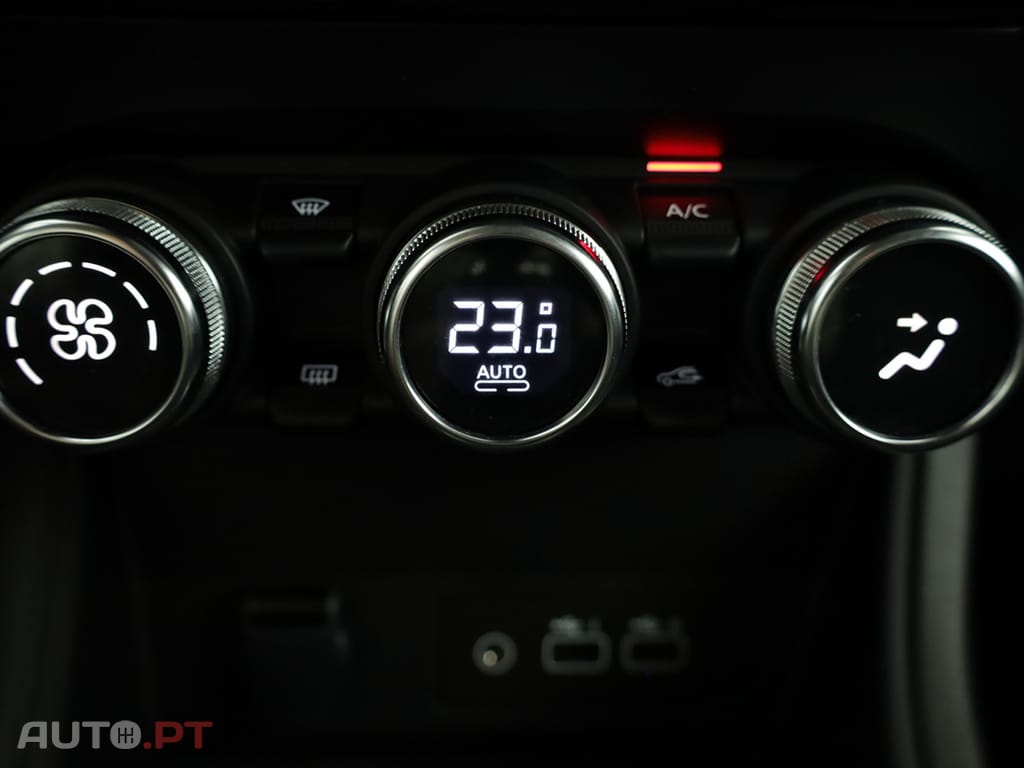 Renault Captur Captur 1.0 TCe Techno Bi-Fuel