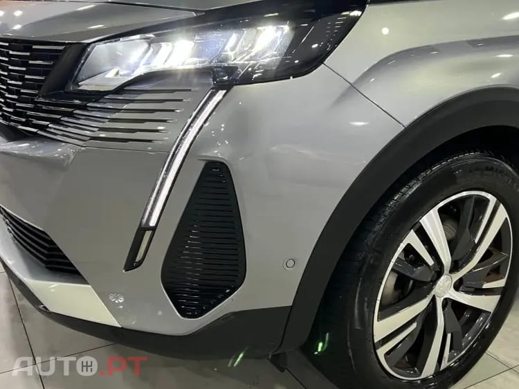 Peugeot 3008 1.6 Hybrid Allure Pack e-EAT8