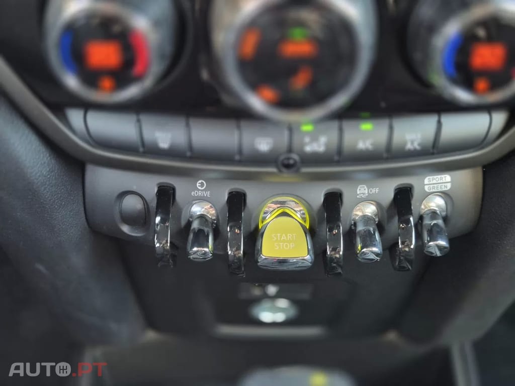 MINI Countryman Cooper SE ALL4 Sport Edition Auto