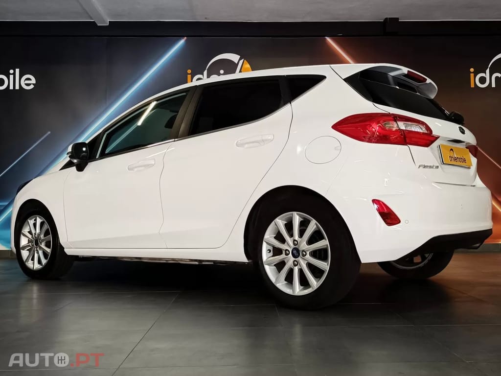 Ford Fiesta 1.1 Ti-VCT Business