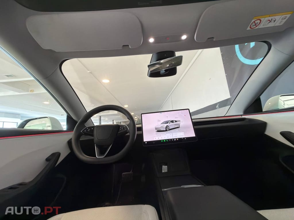 Tesla Model 3 Tração Traseira Premium