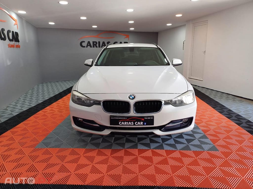 BMW 318 Touring Sport Line