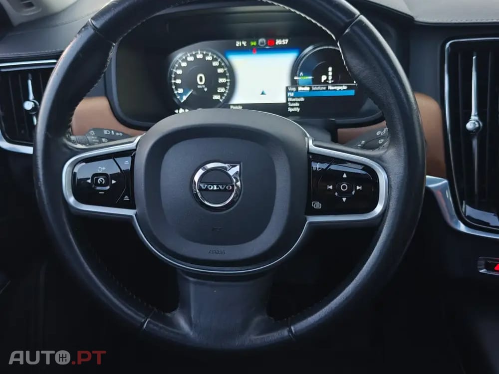 Volvo V90 2.0 T8 PHEV Inscription AWD