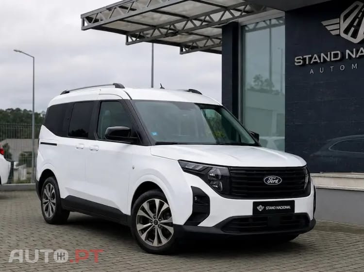 Ford Tourneo 1.0 EcoBoost Titanium