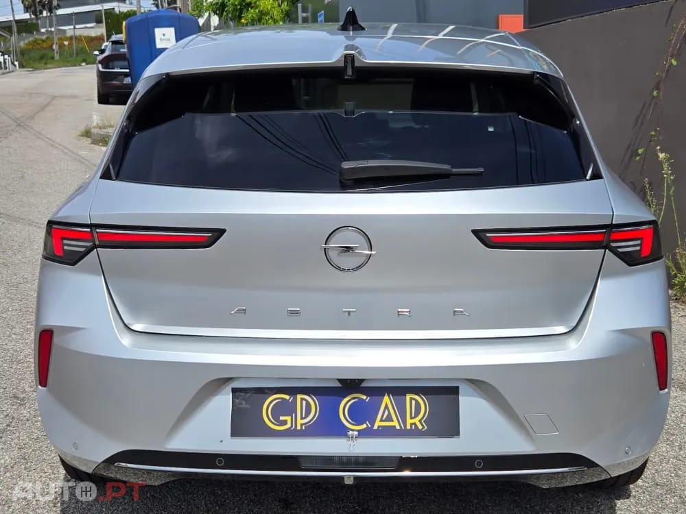 Opel Astra Business Elegance
