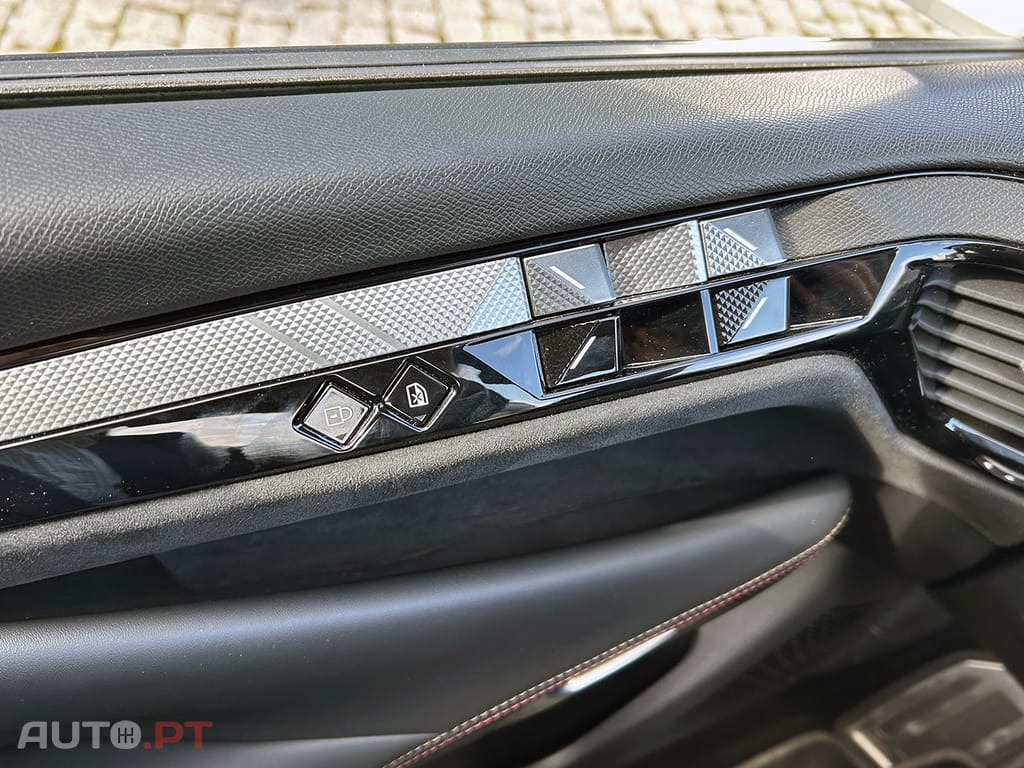 DS DS4 1.2 PureTech Performance Line EAT8