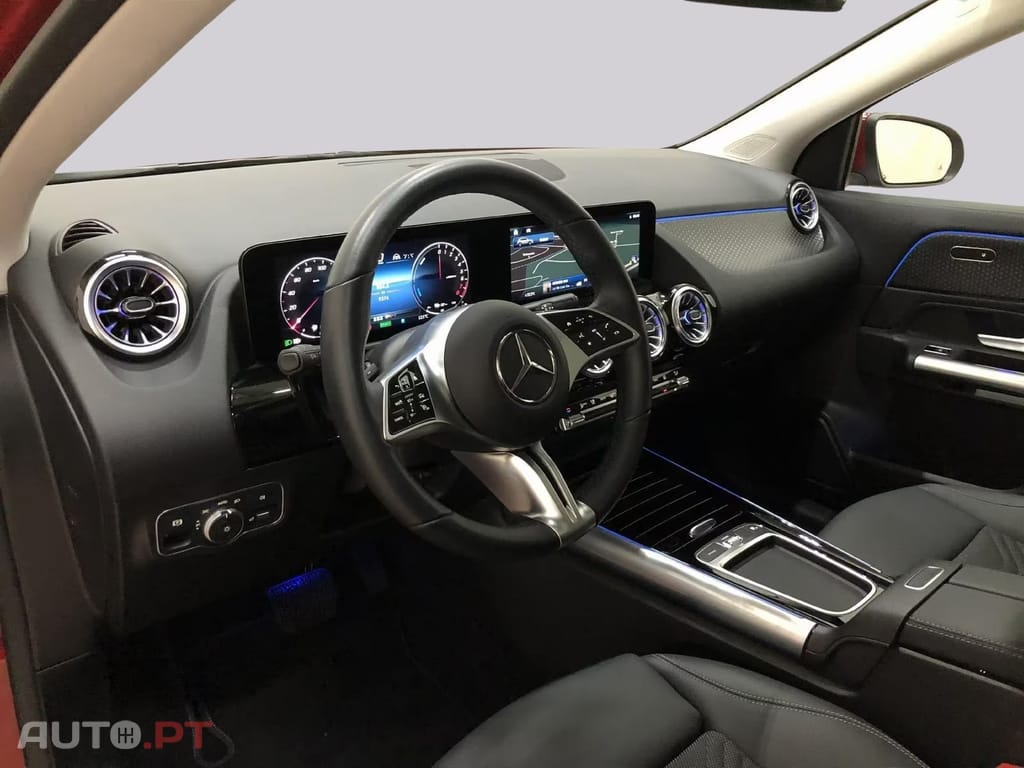 Mercedes-Benz GLA 250 I.V.A DEDUTIVEL e