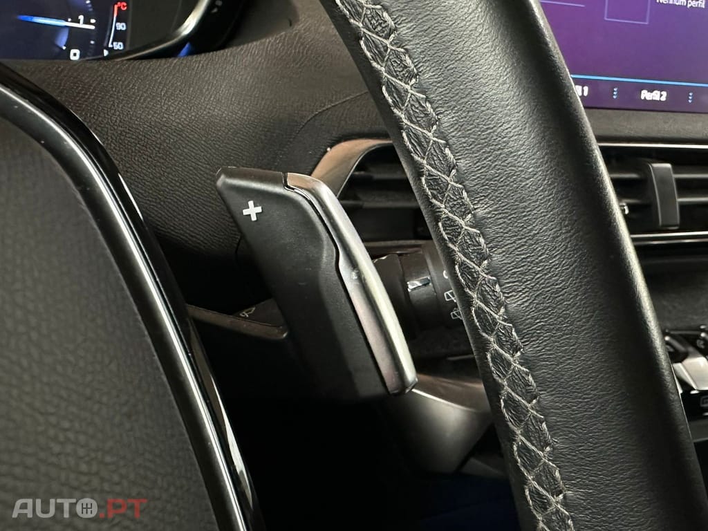 Peugeot 3008 PureTech 130 Stop & Start GPF EAT8 Allure Pack