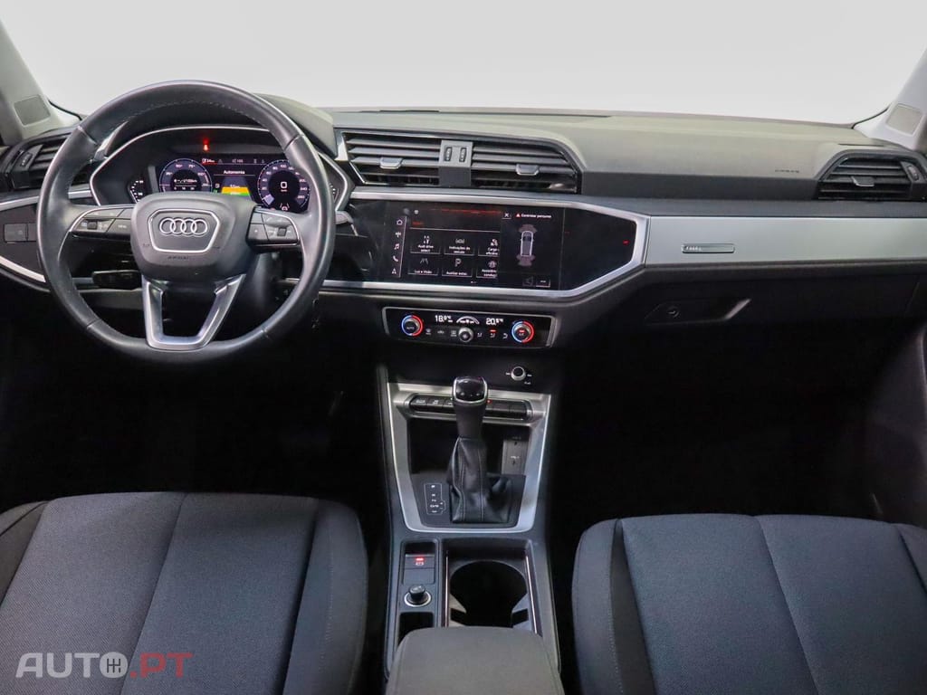 Audi Q3 45 TFSIe S tronic