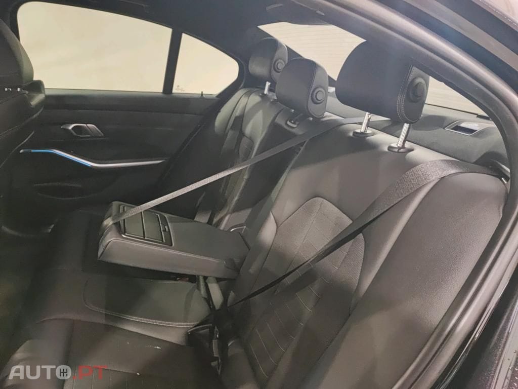 BMW 320 e Corporate Edition Auto