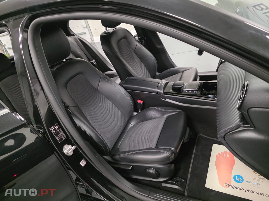 Mercedes-Benz A 250 e Style Plus