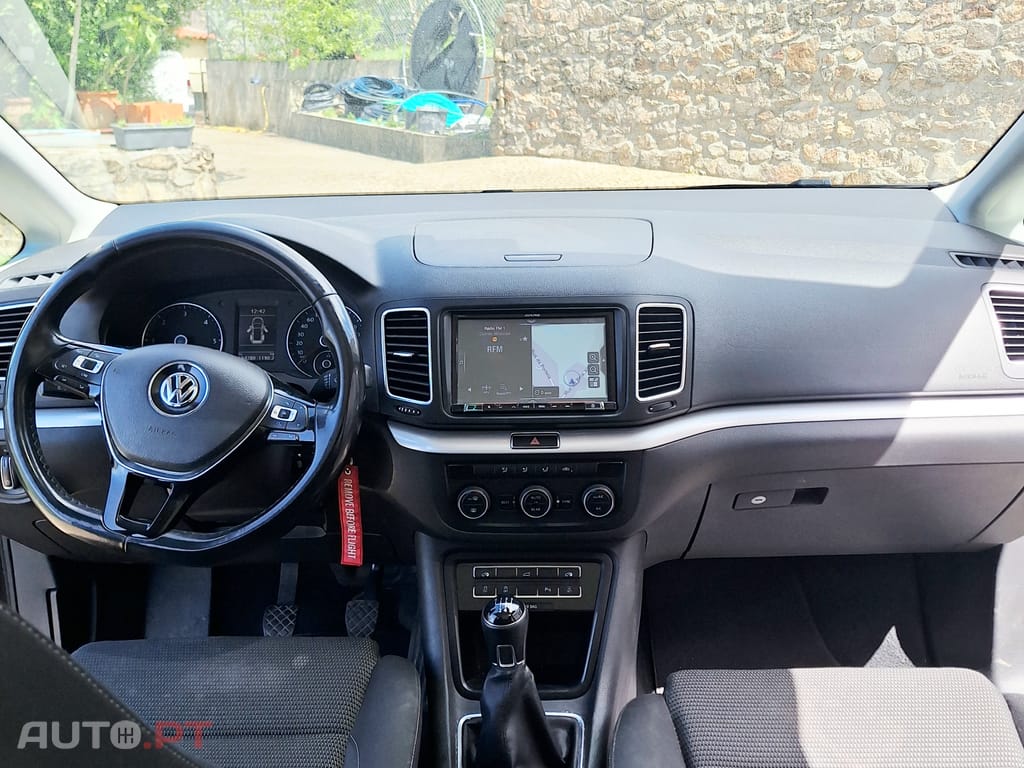 Volkswagen Sharan 7N