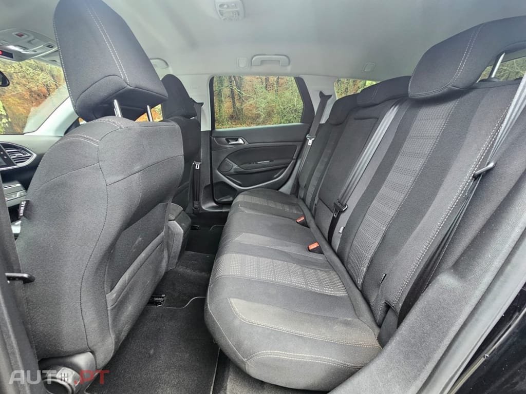 Peugeot 308 SW 1.6 BlueHDi Active J17