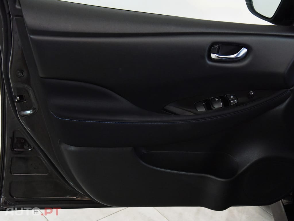 Nissan Leaf N-Connecta