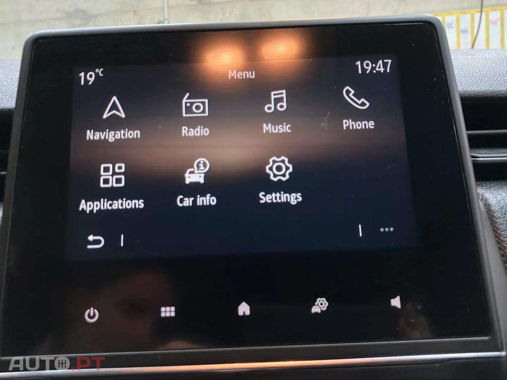 Renault Clio 1.6 E-Tech Intens