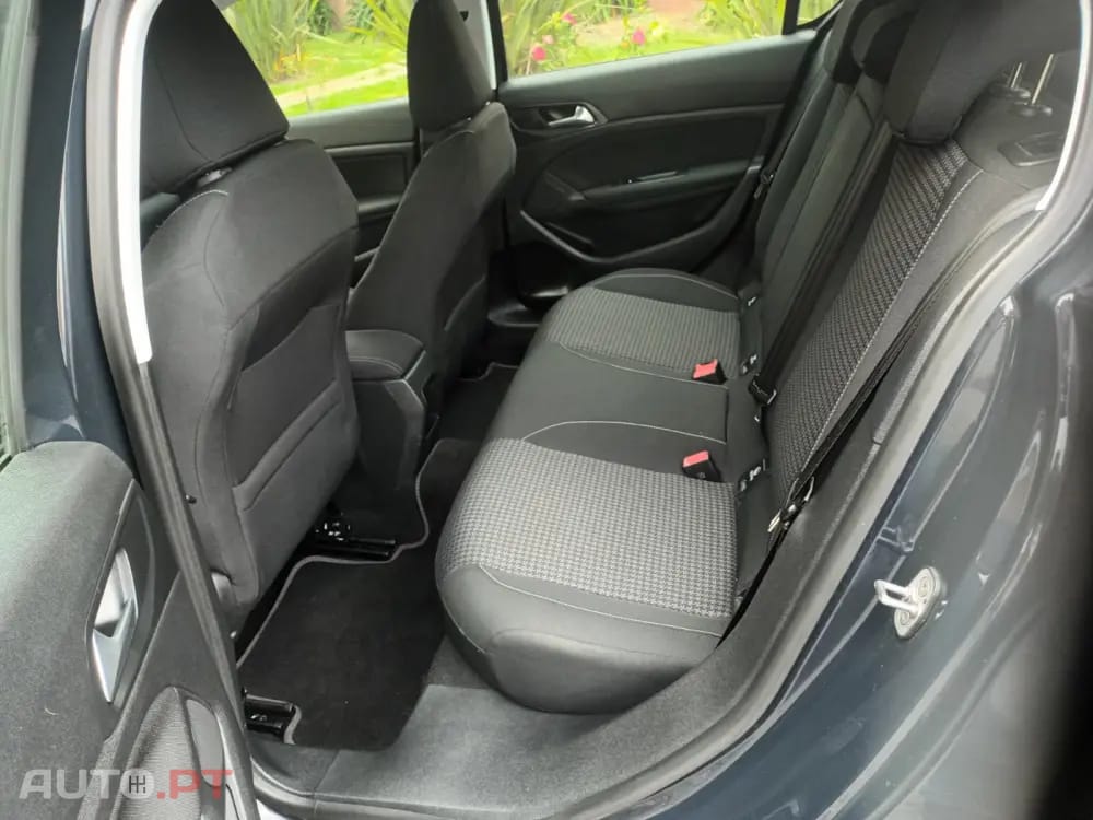 Peugeot 308 1.6 BlueHDi Access