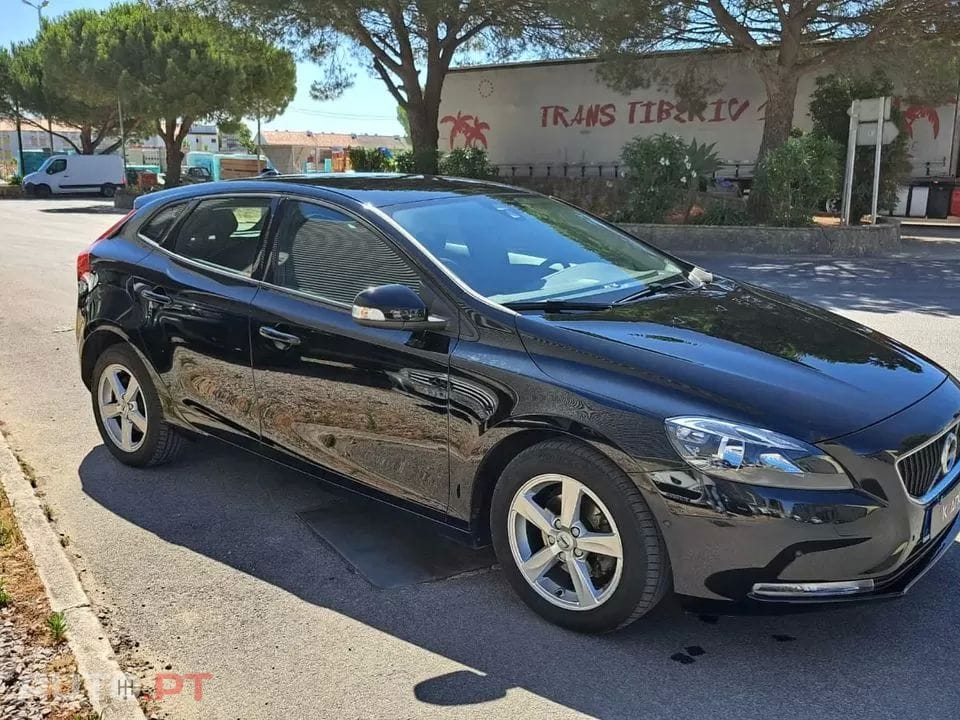 Volvo V40 2.0 D2 Momentum
