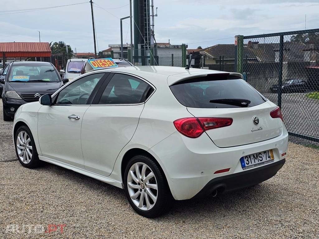 Alfa Romeo Giulietta 1.6 JTDm Distinctive