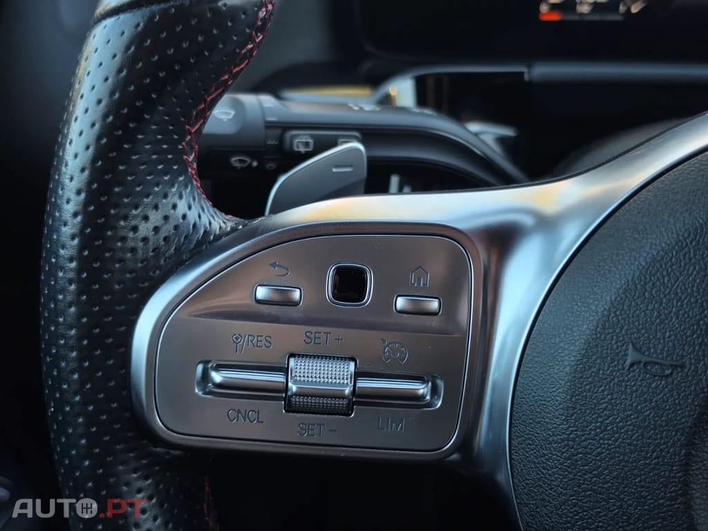 Mercedes-Benz GLA 250 e AMG Line