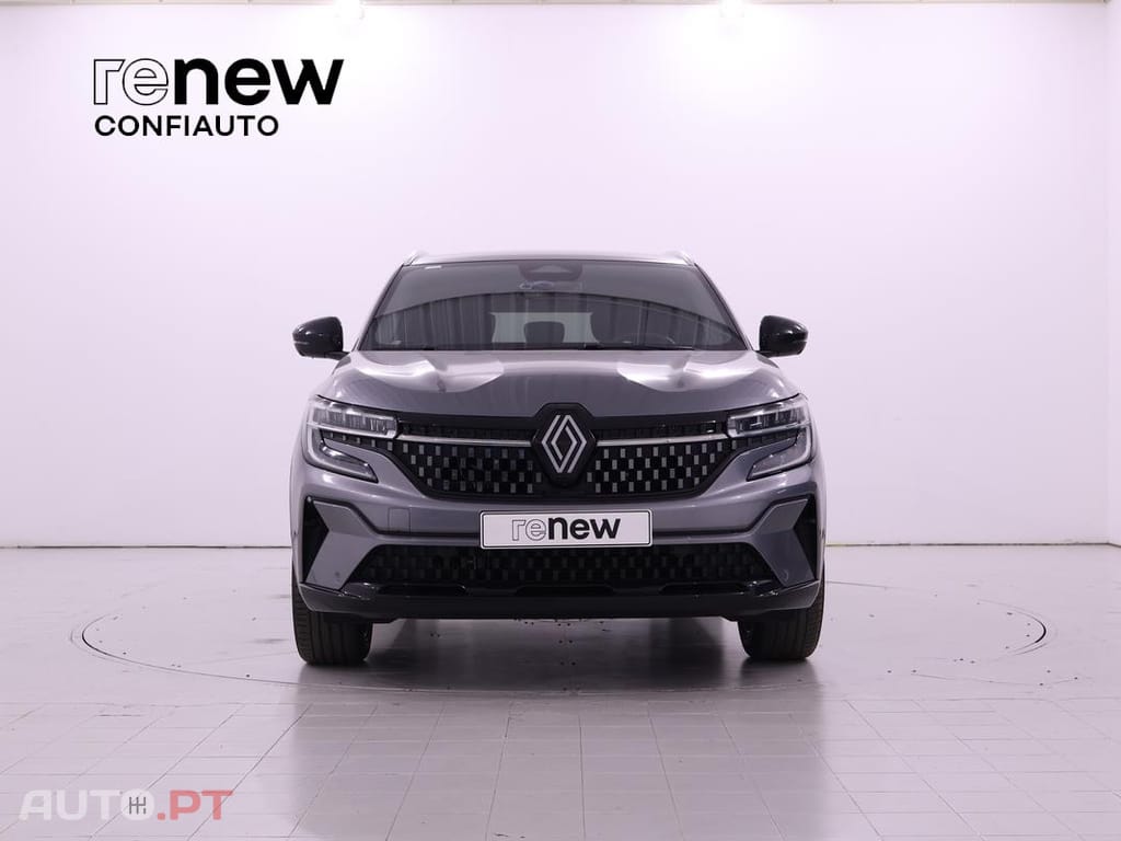 Renault Austral 1.3 Mild Hybrid Iconic Auto