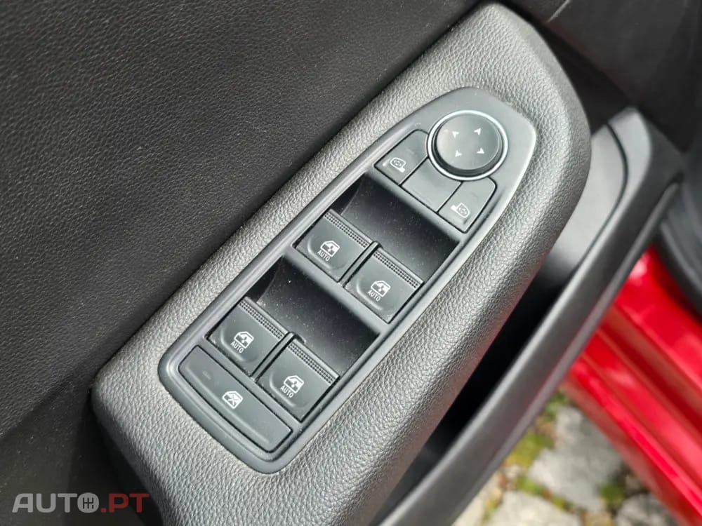 Renault Clio 1.0 TCe Evolution Bi-Fuel