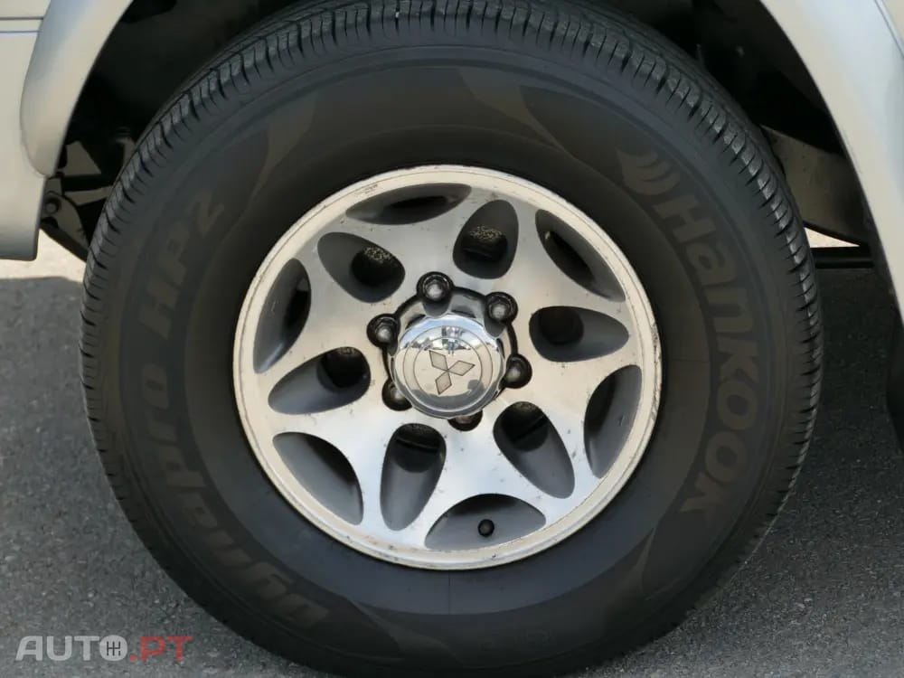 Mitsubishi L200 2.5 TD Strakar CD