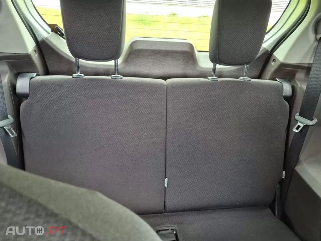 Toyota iQ 1.0 VVT-i Essential+AC