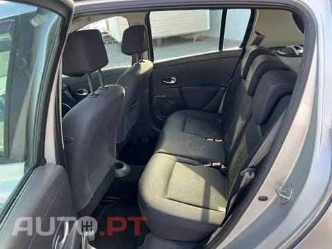 Renault Clio 1.2 16V Dynamique