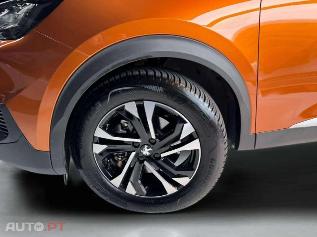 Peugeot E-2008 Allure 