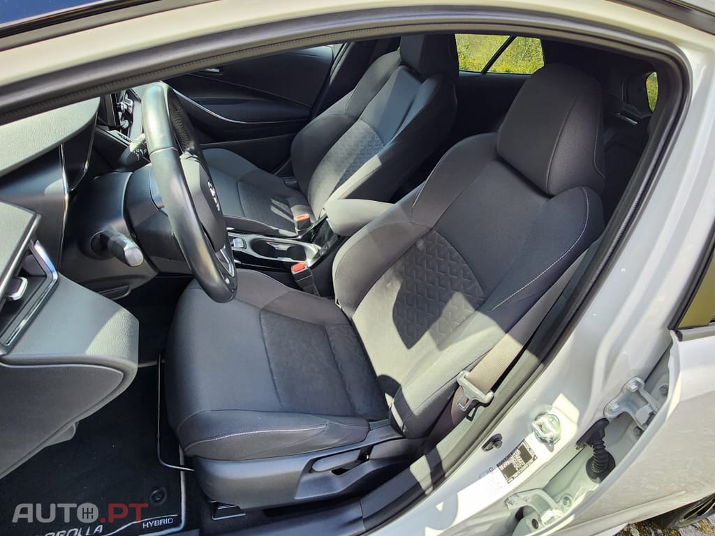 Toyota Corolla 1.8 Hybrid Comfort