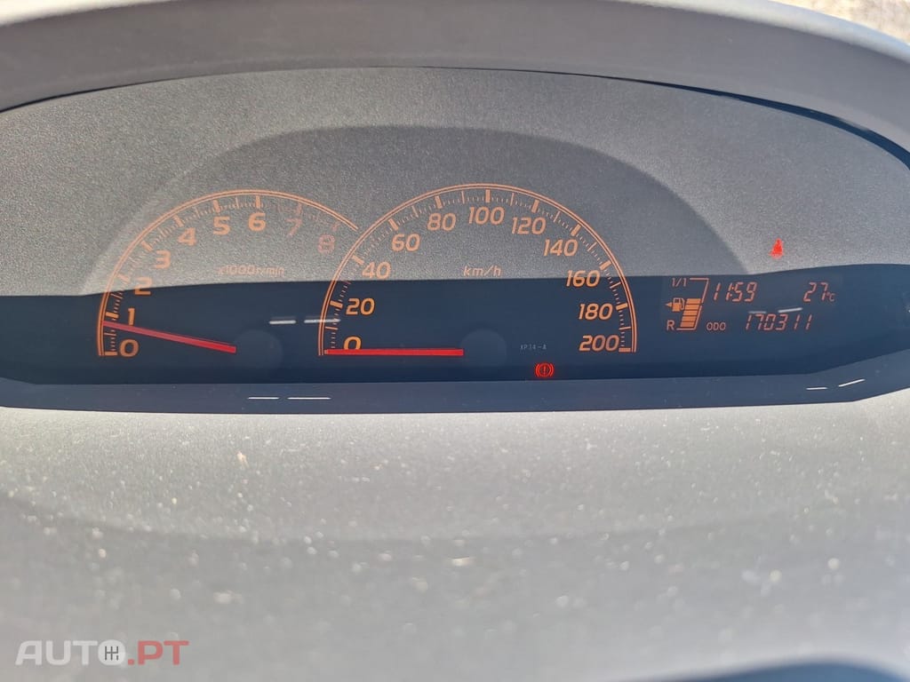 Toyota Yaris 1.0 VVT-i Sport