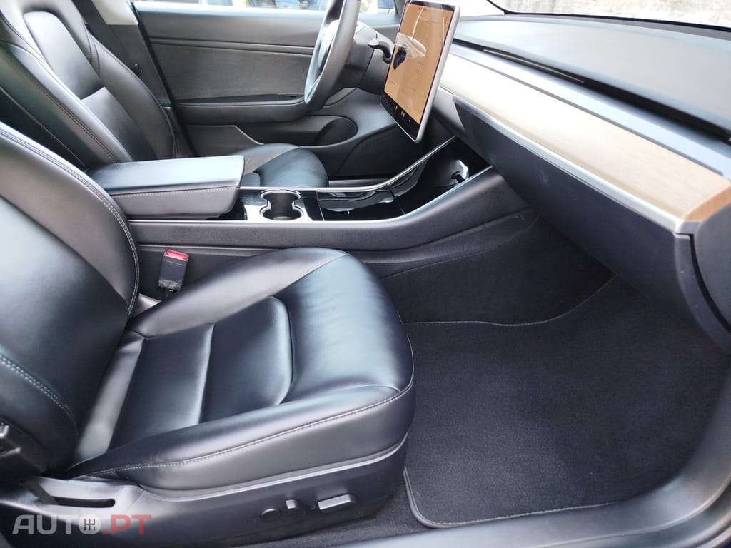 Tesla Model 3 Long Range Tração Integral
