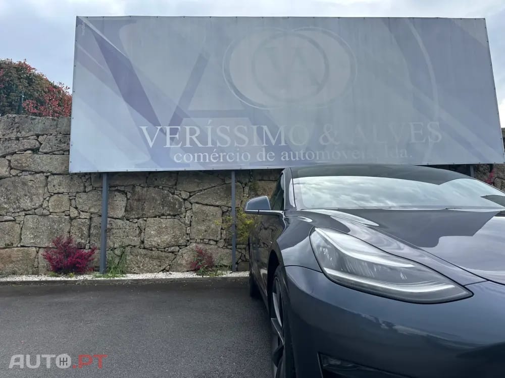 Tesla Model 3 Performance Tração Integral