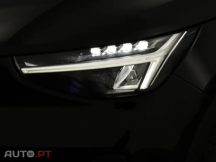 Volvo XC40 1.5 T2 Core Auto