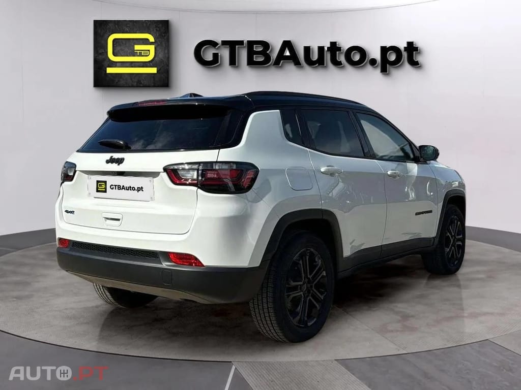 Jeep Compass I.V.A DEDUTÍVEL Upland Plug-In Hybrid 4WD