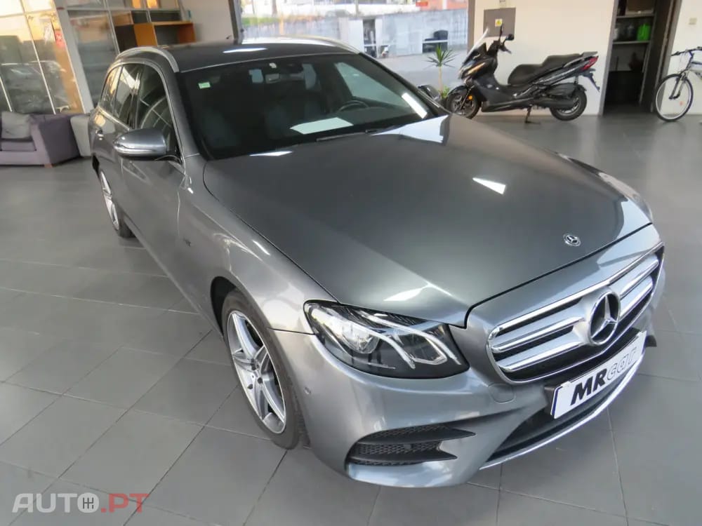 Mercedes-Benz E 300 de AMG Line