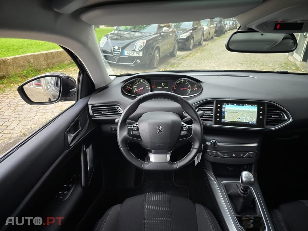 Peugeot 308 SW 1.6 BlueHDi Style J17