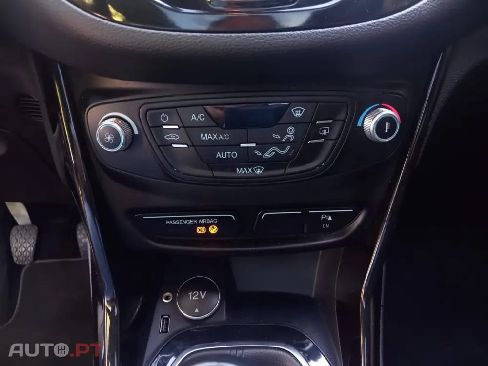 Ford B-Max 1.6 TDCi Titanium