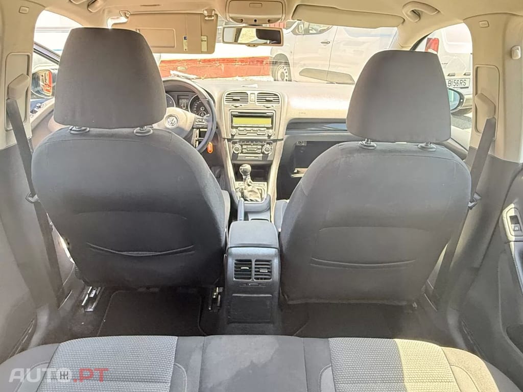 Volkswagen Golf 1.6 TDi Confortline