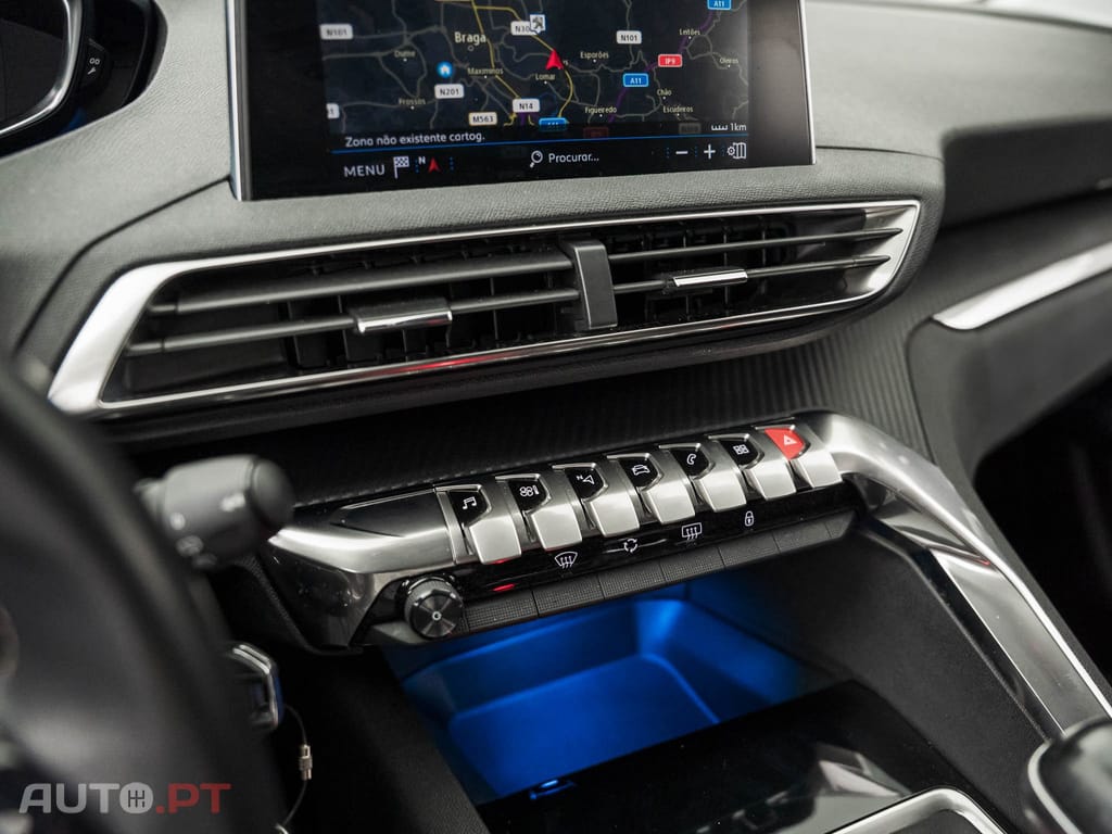 Peugeot 3008 1.5 BlueHDi Active