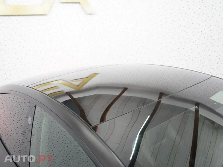 Tesla Model 3 Standard Range Plus RWD