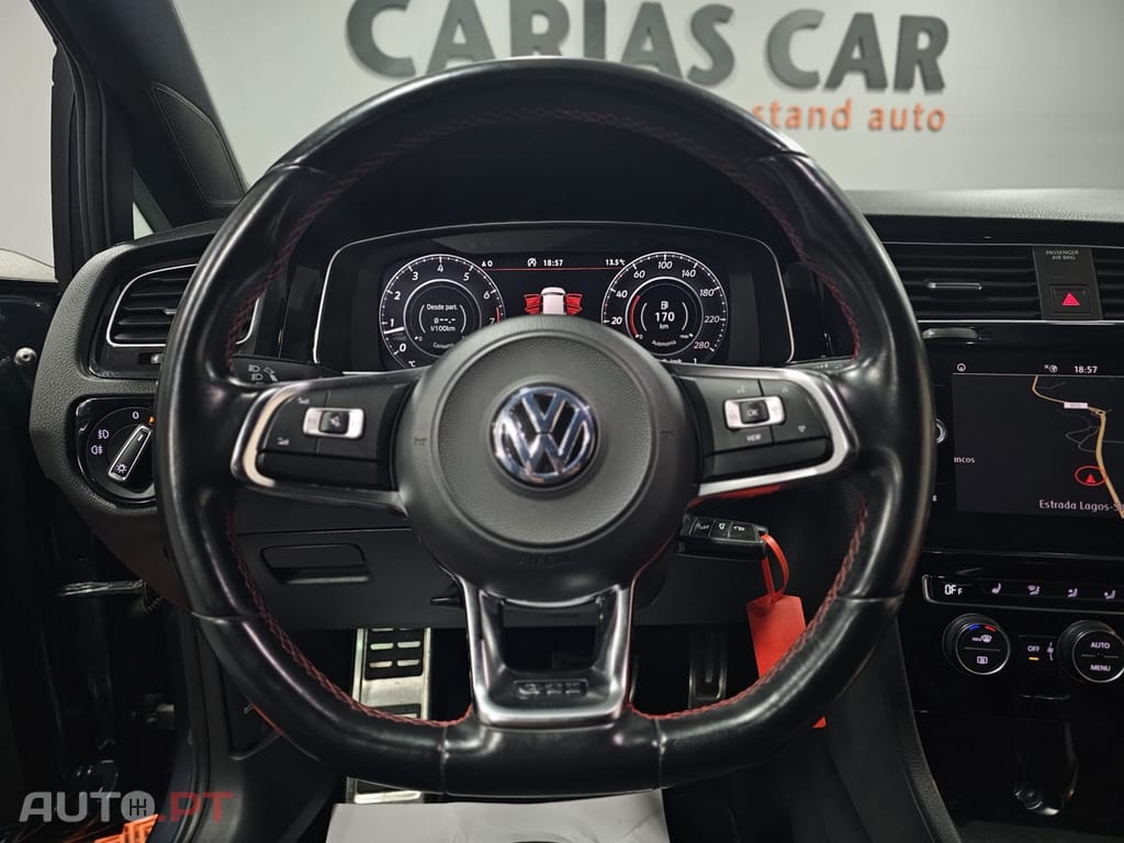 Volkswagen Golf 2.0 TSI GTI DSG Performance