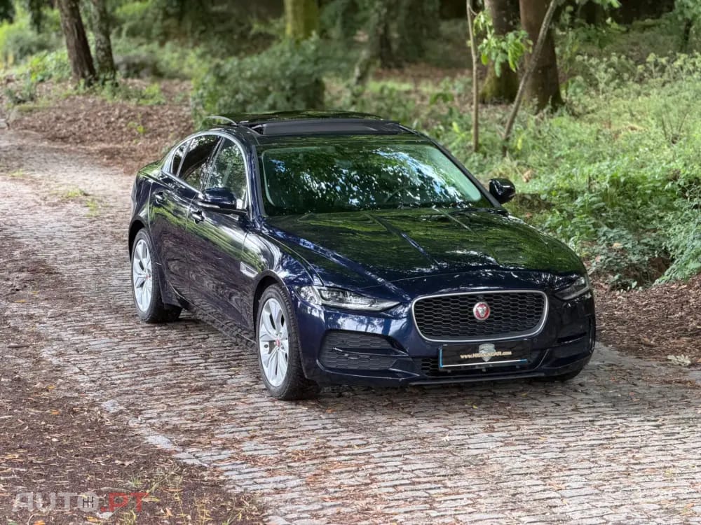 Jaguar XE 2.0 D R-Dynamic S