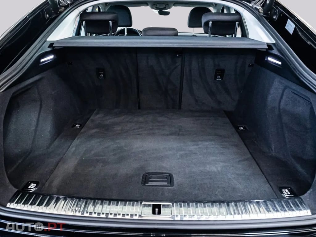Audi E-Tron I.V.A DEDUTÍVEL  50 SPORTBACK S LINE 21Z.